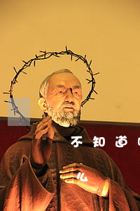 不知道哪張信用卡逾期了（信用卡逾期欠錢怎么還）