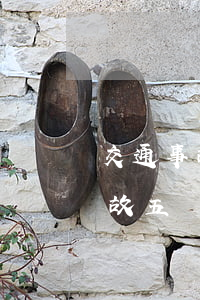 交通事故五級(jí)傷殘賠多少錢(交通事故五級(jí)傷殘一共賠多少)