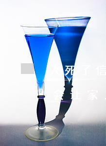 人死了信用卡继承人不还(人死了之后信用卡会让家人还吗)