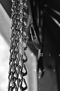 保險(xiǎn)人不得以格式條款免除對(duì)格式條款的說明義務(wù)