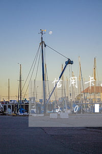 信用卡20多塊逾期一個(gè)月(信用卡20萬逾期一天多少錢)