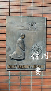 信用卡不還坐牢出來后(信用卡坐牢了出來還要還么)