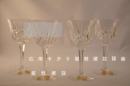 信用卡少于最低還款算逾期嗎(還信用卡超過最低還款)