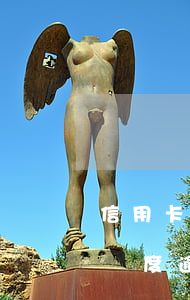 信用卡逾期3000半年多(信用卡3000額度逾期兩年)