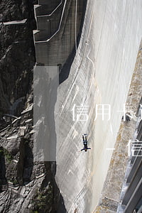 信用卡逾期已經(jīng)還了還能貸款嗎-信用卡逾期已經(jīng)還了還能貸款嗎怎么辦