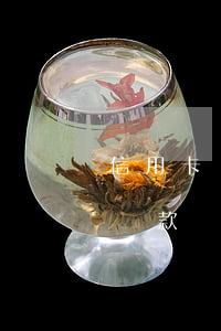 信用卡還最低算不算逾期(還信用卡超過最低還款)