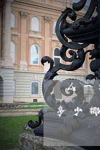 兩人一起挪用公款10萬(wàn)每人算多少(挪用公款10萬(wàn)以上能判多少年)