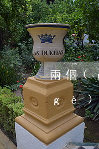 兩個(gè)孩子離婚男孩判給誰(有兩個(gè)小孩離婚怎么判,可以都給男方嗎)