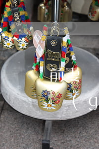 前妻網(wǎng)貸還有信用卡逾期(前夫個(gè)人信用卡逾期會(huì)連累前妻嗎)