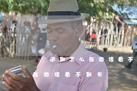 匯豐逾期怎么在微信看不到卡（匯豐逾期怎么在微信看不到卡）