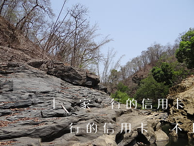 十幾家銀行的信用卡還不上怎么辦-十幾家銀行的信用卡還不上怎么辦呢
