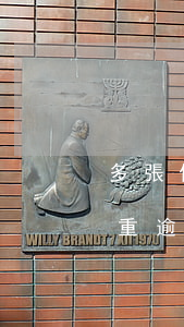 多張信用卡逾期了怎么處理(有嚴(yán)重逾期記錄如何辦信用卡)