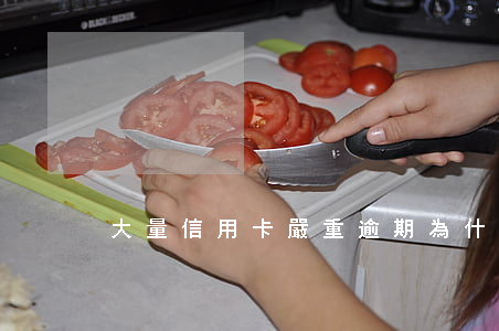 大量信用卡嚴重逾期(為什么信用卡逾期)