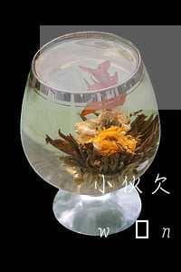 小伙欠巨額網(wǎng)貸(欠下巨額網(wǎng)貸)