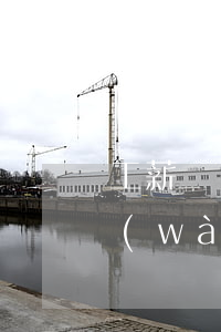 工薪階層的老公欠網(wǎng)貸三十萬(wàn)(老公欠了幾十萬(wàn)網(wǎng)貸)