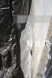 幫我找一下免費(fèi)律師(我想找免費(fèi)的律師咨詢(xún)一下)
