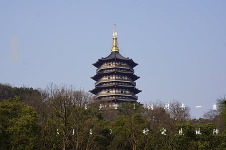 廣發(fā)信用卡一直逾期會降額嗎(廣發(fā)銀行突然被降額度)