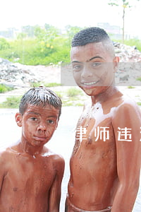 律师违法见受害人(律师去见当事人)