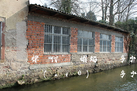 律師代寫離婚起訴書多少錢(請律師代寫離婚協(xié)議書多少錢)
