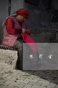 想打官司怎么找律師(如何聘請律師打官司)