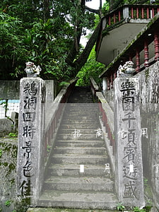 招商信用卡逾期一個月還(招商信用卡逾期一個月還了以后有什么影響)