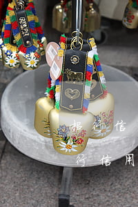 招行信用卡透支3萬(wàn)利息(招商銀行信用卡透支利息怎么算)