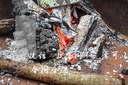 捷信貸款合同不簽字可以(捷信電話貸款沒簽合同合法嗎)