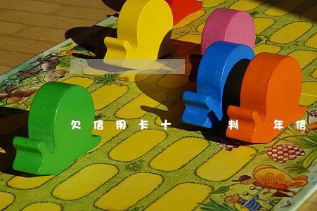 欠信用卡十萬會判幾年（信用卡欠10萬多么）
