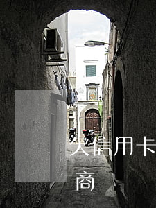 欠信用卡协商找谁协商 欠信用卡协商找谁协商