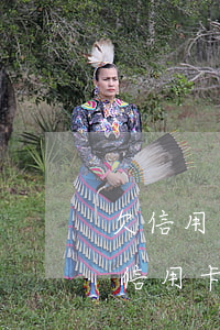欠信用卡和網(wǎng)貸可以逃跑嗎(欠信用卡會(huì)成為網(wǎng)逃嗎)