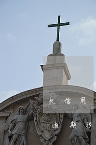 欠信用卡逾期名下能有車嗎（有房有車信用卡逾期很快被起訴）