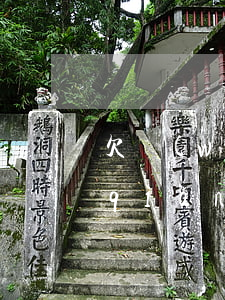 欠網(wǎng)貸一萬(wàn)塊錢(qián)起訴有用嗎（網(wǎng)貸一萬(wàn)多法院起訴）