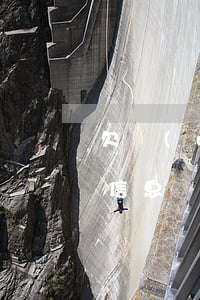 欠網(wǎng)貸沒錢還老是發(fā)信息給我(沒欠網(wǎng)貸但是收到短信說欠錢)