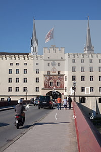 民事經(jīng)濟(jì)糾紛可以報(bào)警嗎(經(jīng)濟(jì)糾紛報(bào)警警察怎么處理)