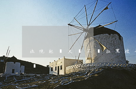 法院起訴欠錢不還拉黑(被告拉黑不還錢怎么辦)