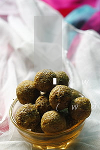 網(wǎng)上借貸逾期罰息多少正常（網(wǎng)上借貸逾期）