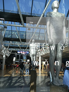 網(wǎng)貸逾期信用卡降額度么(網(wǎng)貸太多信用卡被降額)