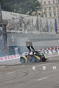 老公欠信用卡入獄后果 老公欠信用卡會影響老婆的征信嗎