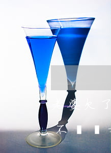 老婆欠了很多網貸該離婚嗎(老婆欠了網貸該不該離婚)