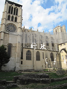 行政訴訟費(fèi)用是多少錢(行政訴訟費(fèi)收費(fèi)標(biāo)準(zhǔn))