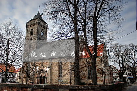 被起诉不请律师可以应付吗(被起诉用不用请律师)