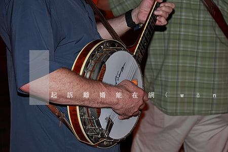 起訴離婚能在網(wǎng)上立案嗎