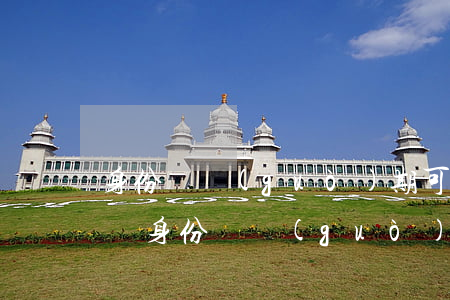 身份證過(guò)期可以坐飛機(jī)嗎(身份證過(guò)期可以坐飛機(jī)嗎2020)