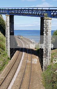 辦理身份證可以自己帶照片嗎(西安辦理身份證可以自己帶照片嗎)