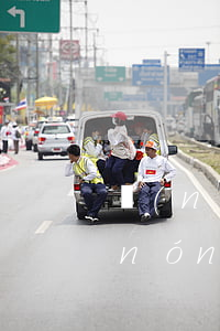 農(nóng)民欠錢需要怎樣起訴-農(nóng)民i要不到錢可打什么電話起訴