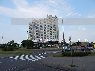 門面房拆遷(門面房拆遷是住房的四倍嗎)
