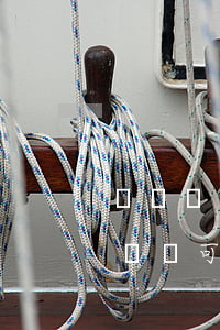 駕駛證可以直接進(jìn)法院旁聽嗎(駕駛證可以直接進(jìn)法院旁聽嗎)