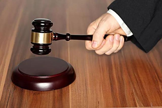 刑事案件过追诉期可以追究刑事案件吗(刑事案件追诉时效已过，还能再追其刑事责任吗？)