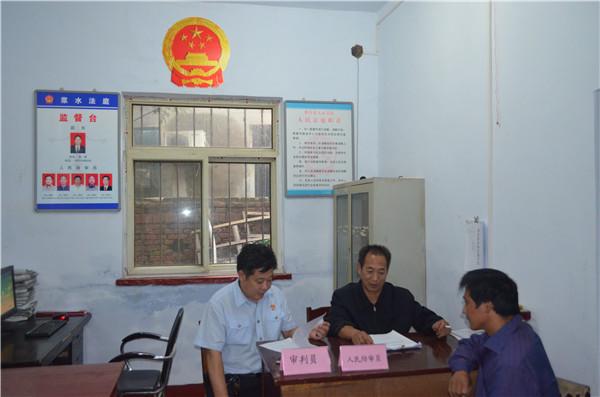 律师代写的民事起诉状(法官联合律师为群众答疑解惑、代写诉状)