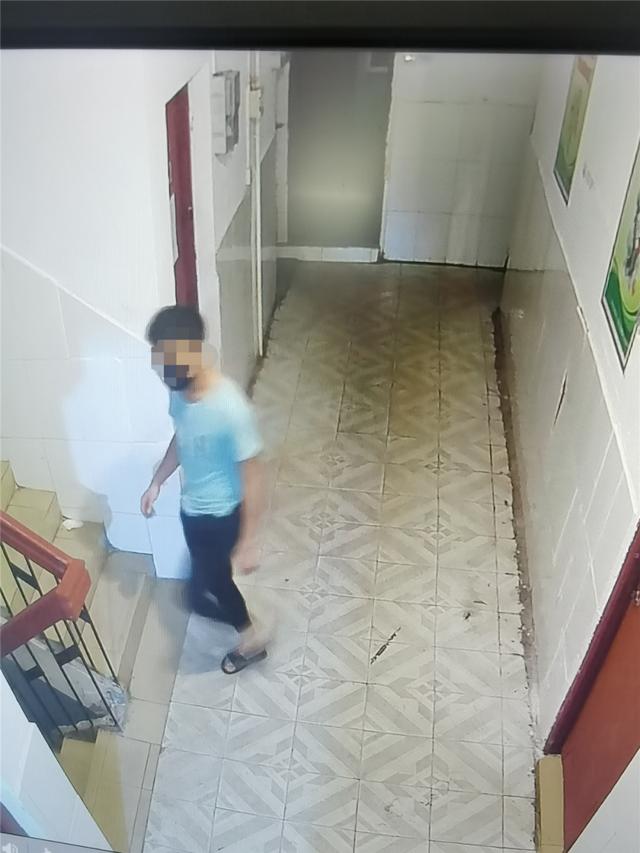 监控没有拍到盗窃可以说他偷的吗(凌晨，他溜进海口一学校宿舍楼，一口气偷了31部手机！监控视频曝光)